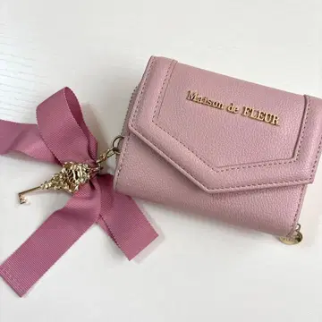 메종 드 플뢰르 레터형 지갑 Maison de FLEUR 핑크