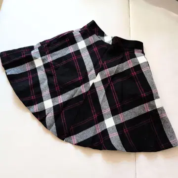 에네스베 플레어 스커트 체크 무늬 블랙 화이트 보라색 38