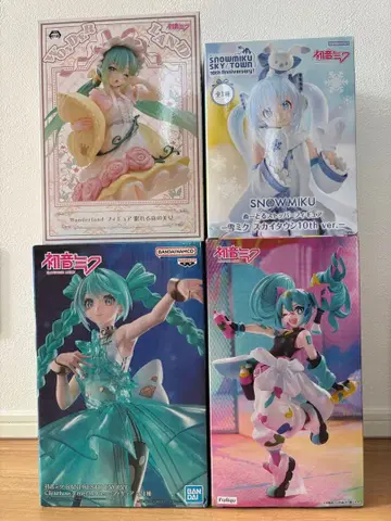 하츠네 미쿠 스노우 미쿠 10th ver. 포함 피규어 4체 세트