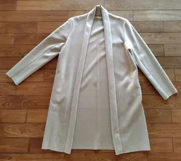 ZARA 베이지 여성용 코트