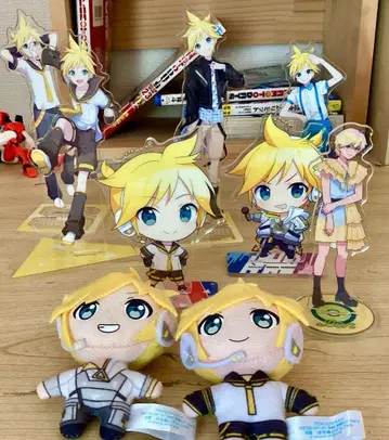 카가미네 렌 아크릴 스탠드 & 봉제 인형 세트