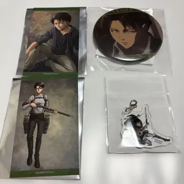 진격의 거인 기억으로의 진격 복권 아크릴 참 캔뱃지 카드 리바이