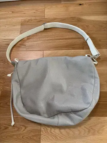 블랑베일 그레이 숄더백