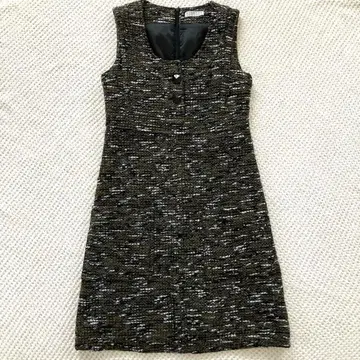 바니스뉴욕 슬리브리스 트위드 원피스 무릎 기장 올리브