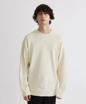 UNITED TOKYO 스무스 니트 풀오버