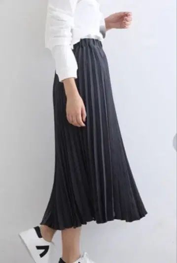 [ 세탁 가능/허리밴딩 ] 빈티지풍 새틴 플리츠 스커트