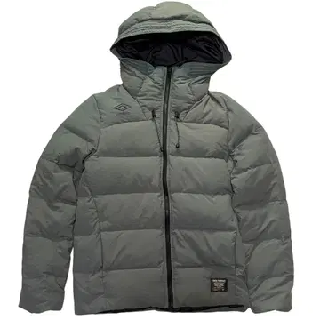 엄브로 카키 다운 자켓 후드 부착 데상트 M 사이즈