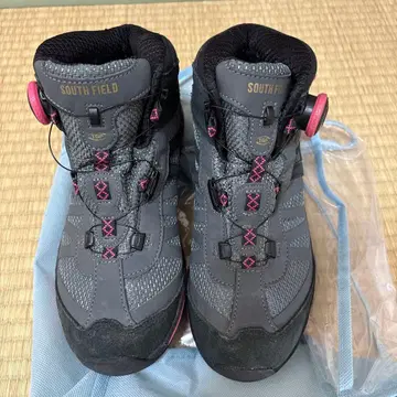 [ 새상품급 ] SOUTH FIELD 고어텍스 트레킹 슈즈 23.5cm