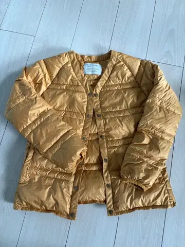 BAYFLOW 골드 라이트 다운 자켓