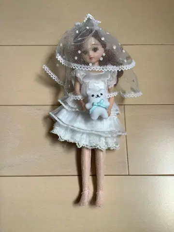 리카짱 웨딩 드레스