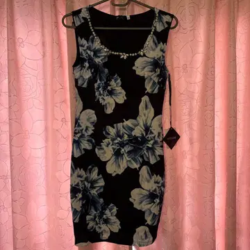 IMPERIAL 꽃무늬 타이트 드레스
