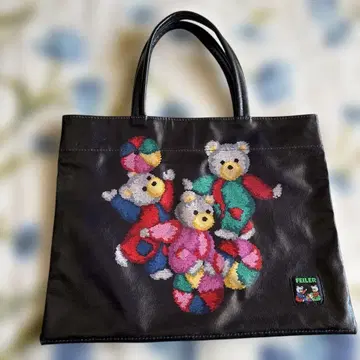 FELLER 페이 곰 자수 가죽 토트백