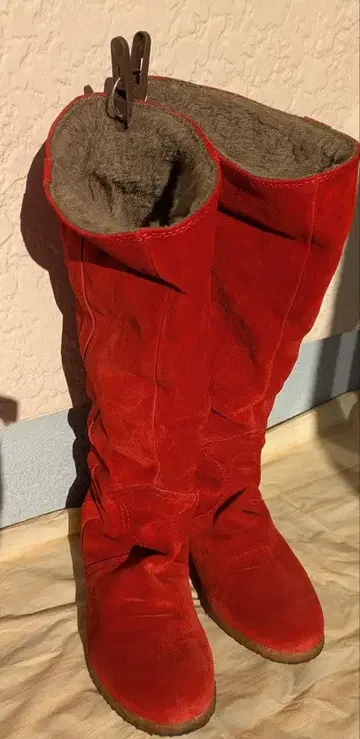 STATUS 스테이타스 레드 스웨이드 롱 부츠 안쪽 보아