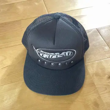 Vallad studio 메쉬 캡 POPUP 한정판 자수 모델