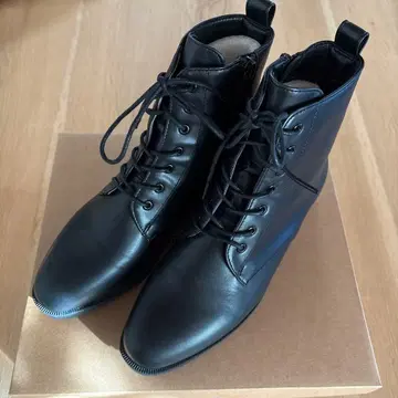 Oriental Traffic 블랙 부츠 22403 M