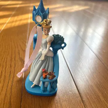 신데렐라 오너먼트 디즈니 스토어 크리스마스