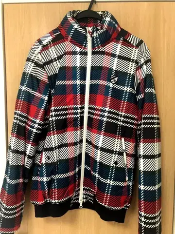 잭 버니 체크 무늬 자켓 사이즈 5