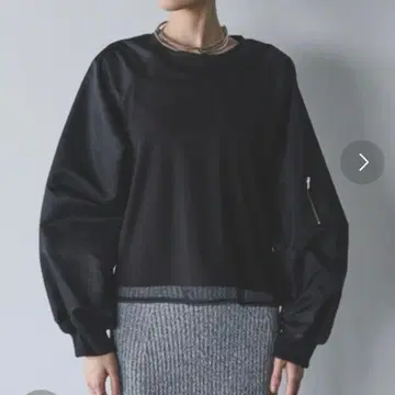 AIC. MA-1 슬리브 콤비 풀오버