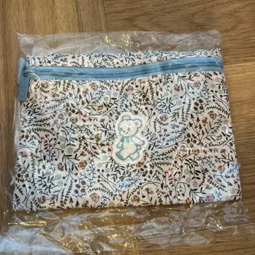 파밀리아 파우치 미사용 새상품