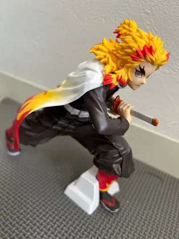 [새상품급] 귀멸의 칼날 렌고쿠 쿄쥬로 MAXIMATIC 피규어