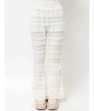 merry jenny 리본 레이스 플레어 팬츠