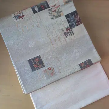 기모노 후쿠로 오비 화이트 베이스 소나무 매실 패턴