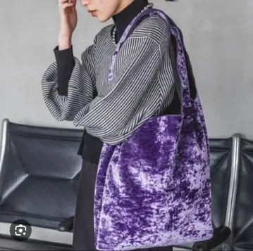 지나시스 샤이니 벨로아 토트 BAG 퍼플