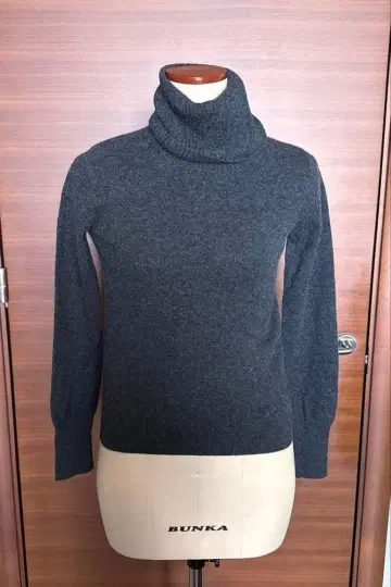 유니클로 캐시미어 100% 스웨터 오프 터틀 그레이 2