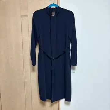 중고품! PLST 네이비 하이넥 원피스