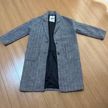 체스터 코트 구제 의류