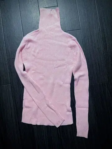 AMERI EMBROIDERY LOGO KNIT TOP