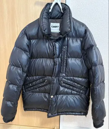 CAMP7 블랙 다운 자켓