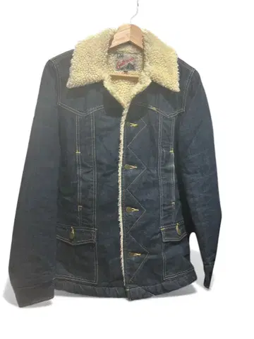 Lee 보아 옷깃 데님 자켓