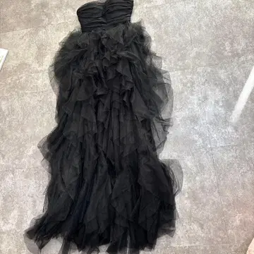 블랙 프릴 롱 드레스