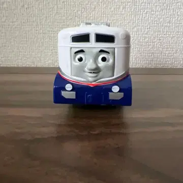 트랙 마스터 에티엔