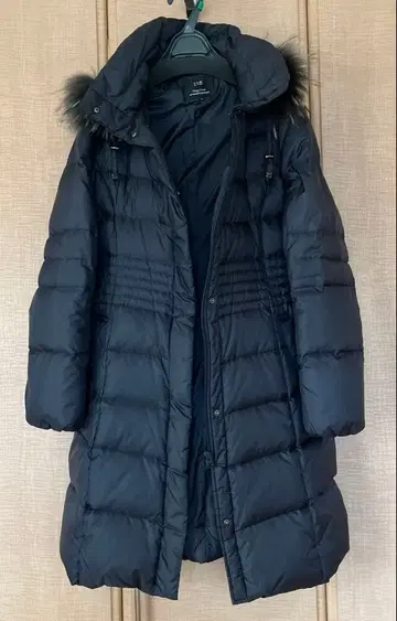 온워드 23구 다운 코트