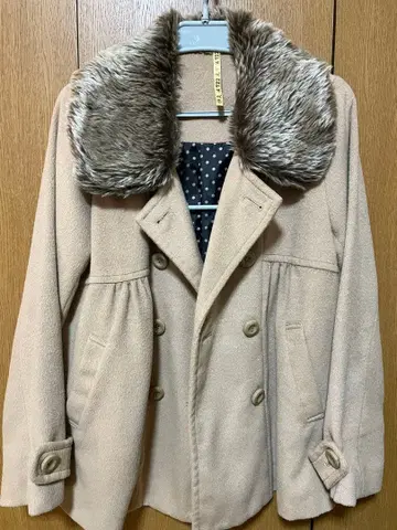 sur les nuages 베이지 퍼 더블 브레스트 [ 새상품급 ]