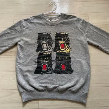 표범 그래픽 트레이닝복 그레이