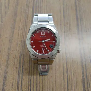 SEIKO 쿼츠 손목시계