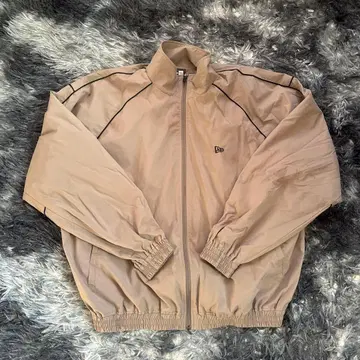 NEW ERA 베이지 나일론 자켓 L