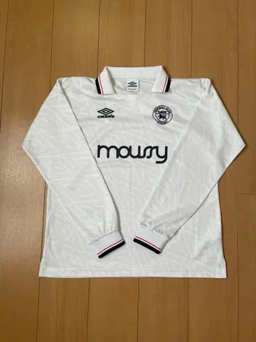 Umbro moussy 긴팔 피케 셔츠 화이트