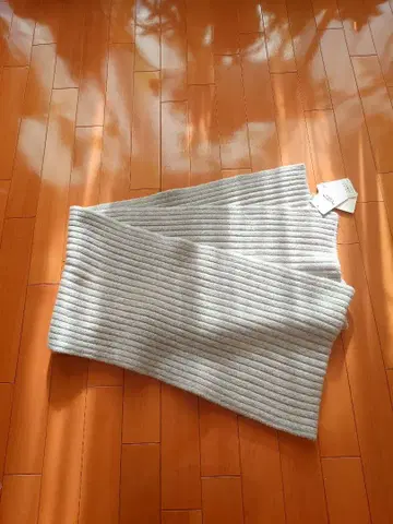 새상품 두지엠 클라세 롱 머플러 그레이