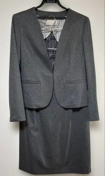 자유구 수트 (스커트)