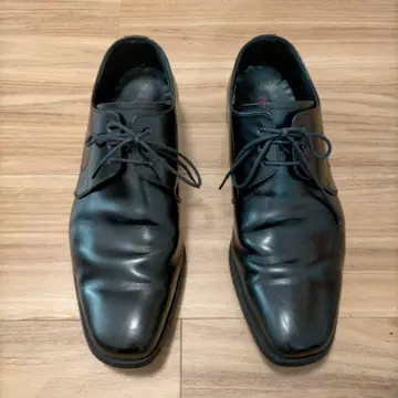 블랙 레이스업 슈즈