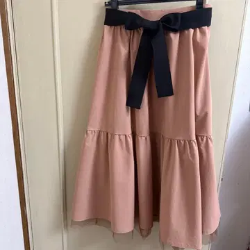 엠즈 그레이시 리본 포함 캉캉 스커트 짙은 베이지