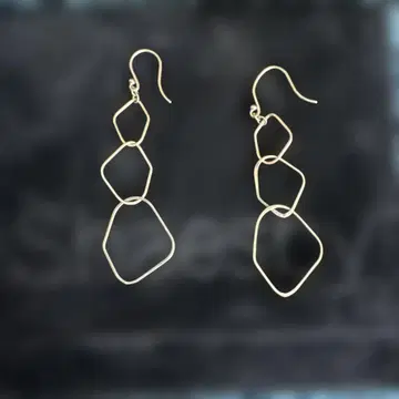 코코슈닉 WG 기하학 후프 귀걸이