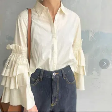 Spick & Span 플레어 커프스 숏 셔츠