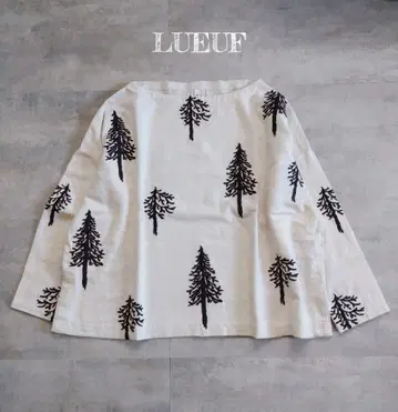 LUEUF 루프 나츄란 자수 풀오버 블라우스
