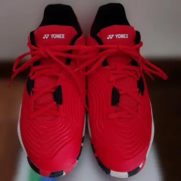 YONEX 여성용 테니스화 레드