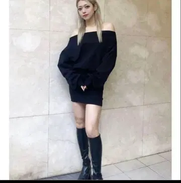 GYDA 도킹 오프숄더 맨투맨 원피스